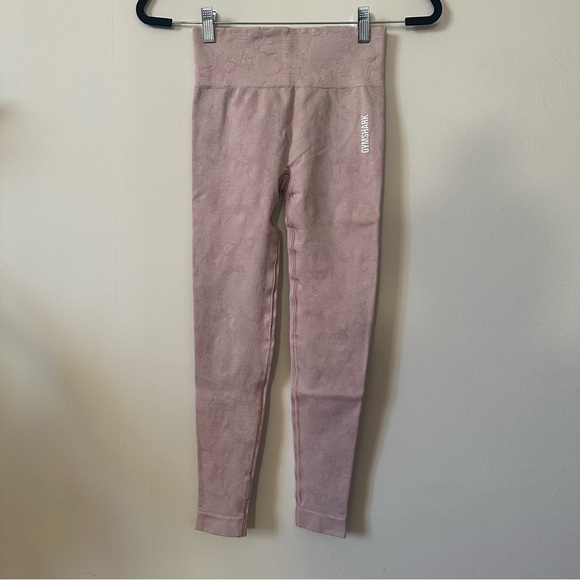 Gymshark Pants - Gymshark Adapt Camo Seamless Leggings Size S